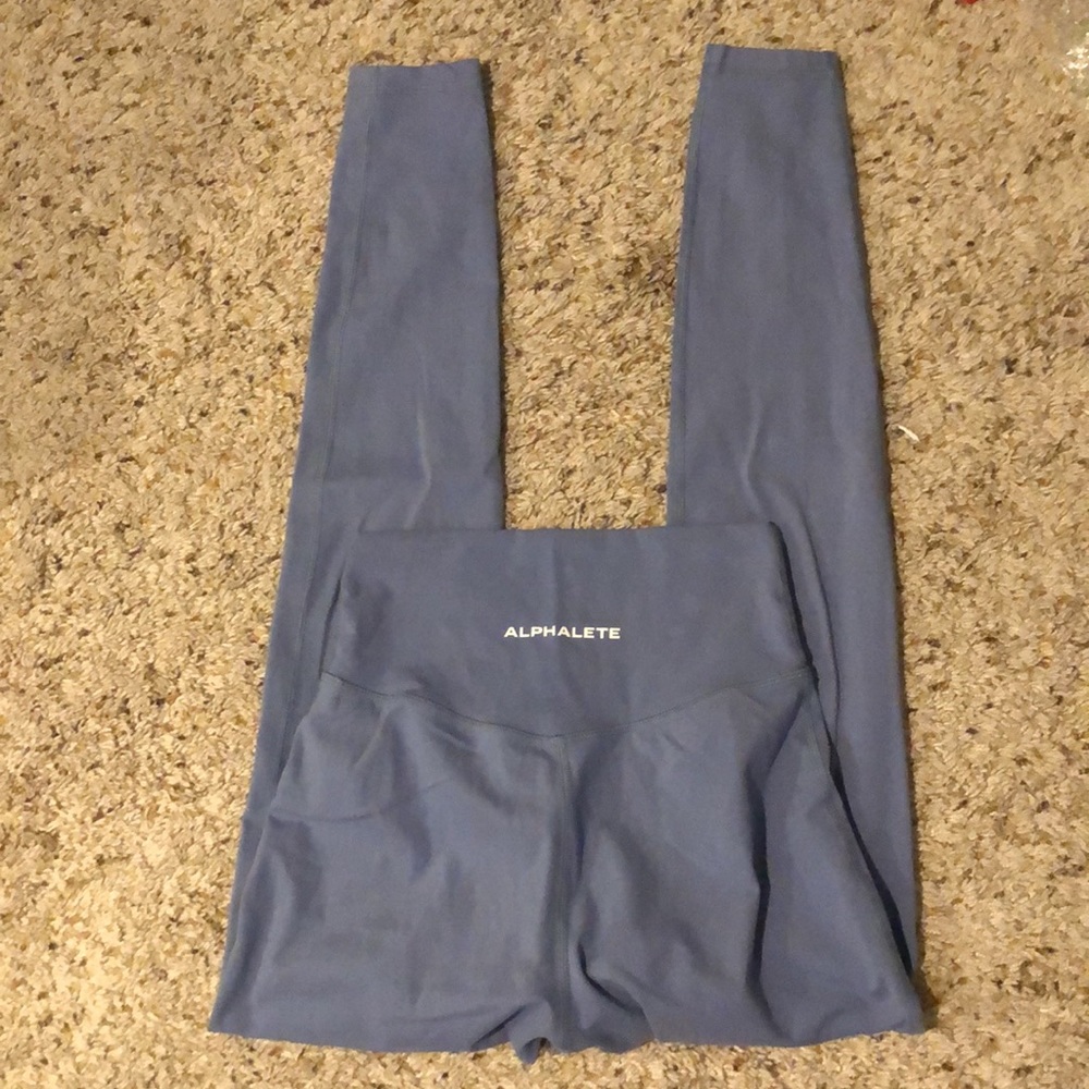Alphalete Surface Path Legging Size S